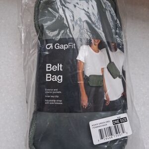 GAP Fit Green Belt Bag